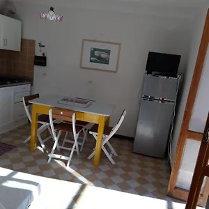 Appartement In Dimora Tipica, Montale (Liguria)